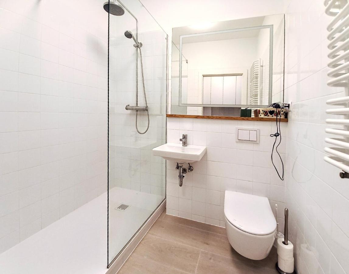 Apartment Concierge Hoza Centrum Warsaw